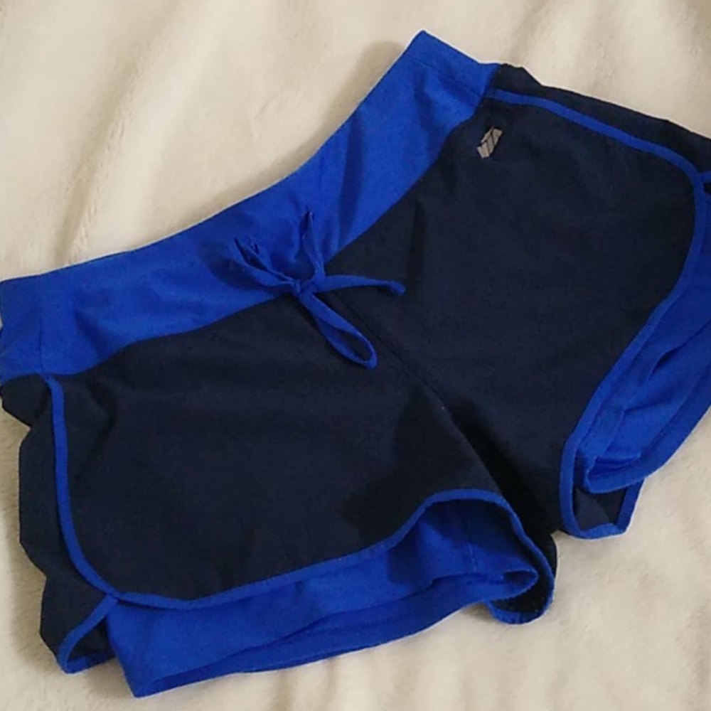 🦋SALE 2/$12🦋Avia work out shorts